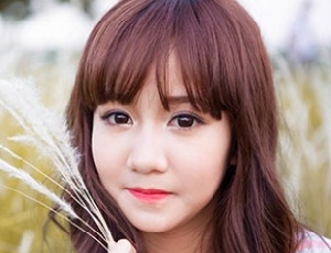 Ca sĩ Amy Trần