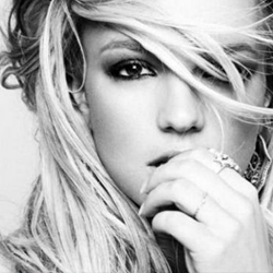 Ca sĩ Britney Spears