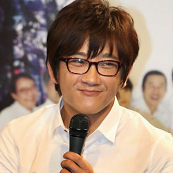 Ca sĩ Choi Jin Young