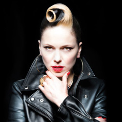 Ca sĩ Imelda May