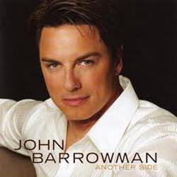 Ca sĩ John Barrowman