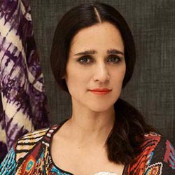 Ca sĩ Julieta Venegas