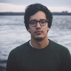 Ca sĩ Luke Sital-Singh