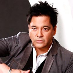 Ca sĩ Martin Nievera