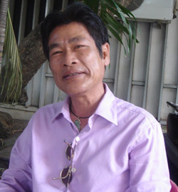 Ca sĩ Tuấn Phong